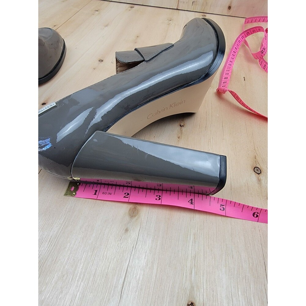 Calvin Klein High Heel Kathryn Penny Loafers Shoes Gray Patent Women's 7. READ! - Picture 9 of 11